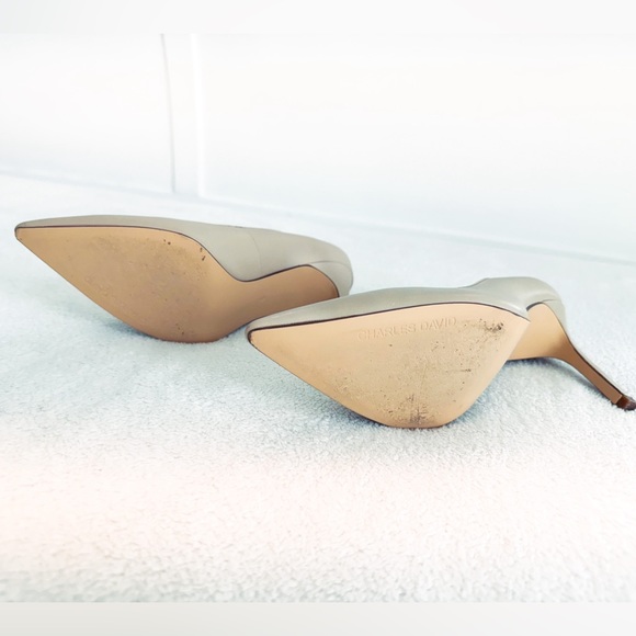 Charles David Denise Nude Leather Pump - 8 - Picture 4 of 6